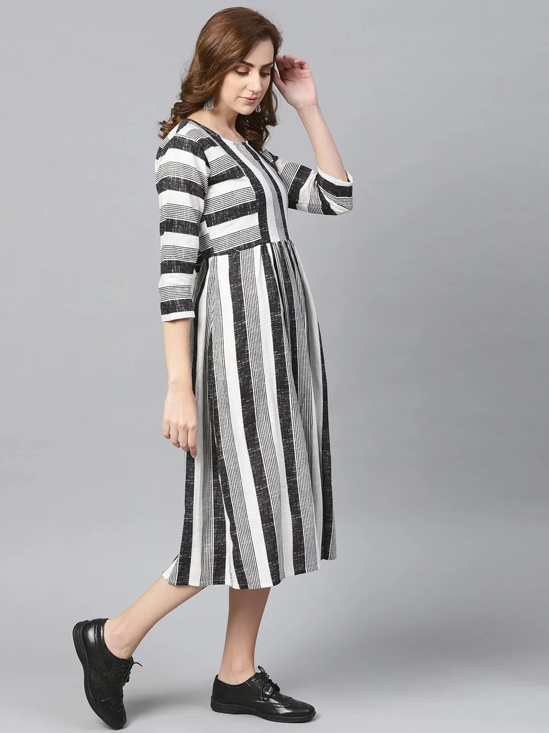 Black & Wihte Stripped Dress With Round Neck & 3/4 Sleeves