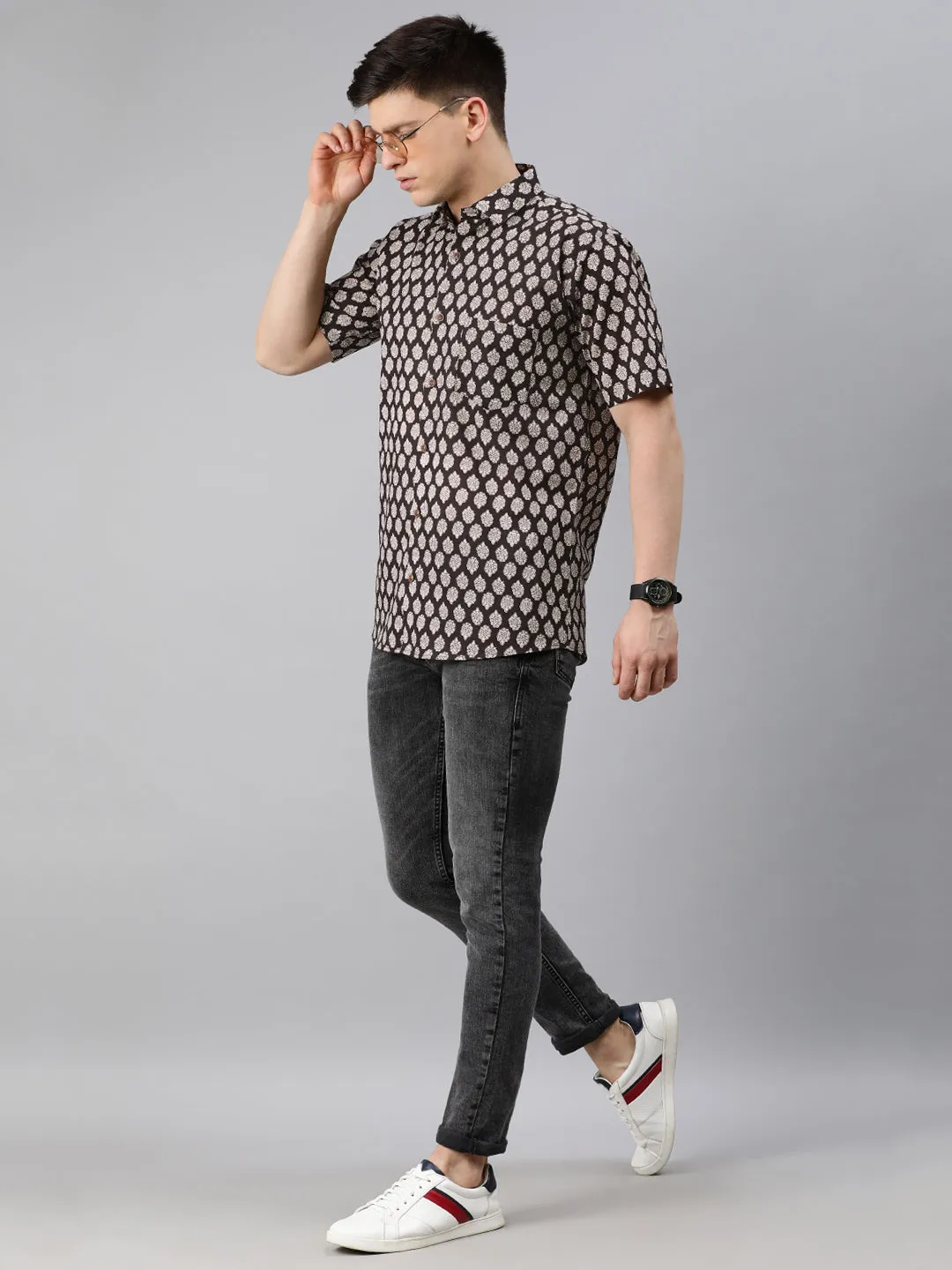 Black Cotton Short Sleeves Shirts For Men-Mmh044