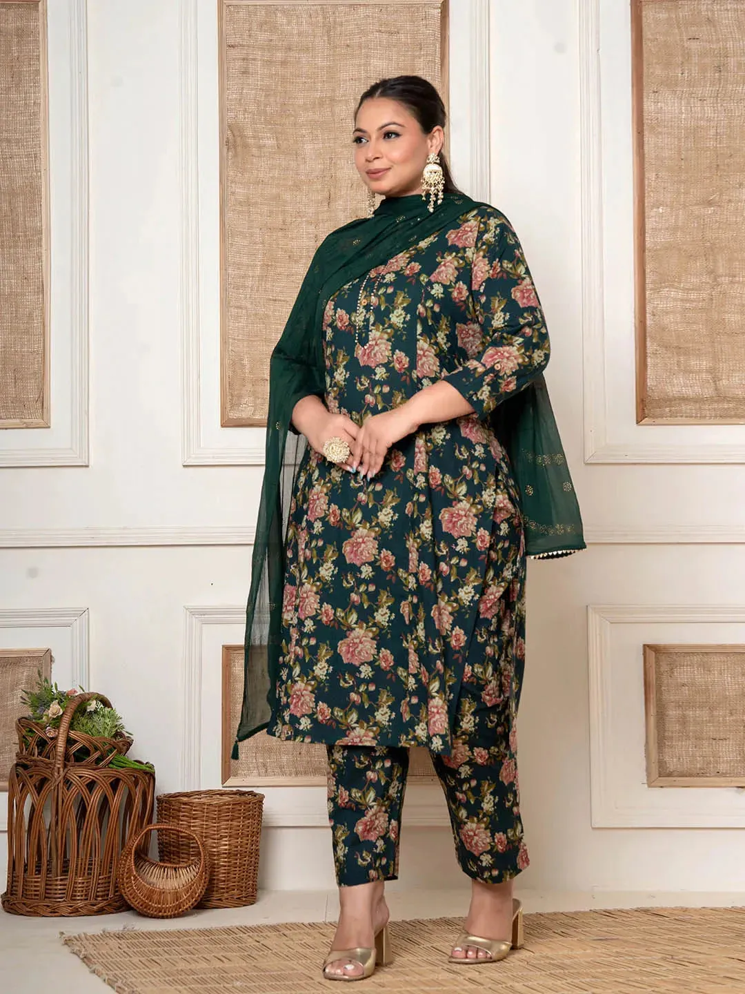 Green Kantha_Work Cotton Plus Size Kurta And Pant With Dupatta Set