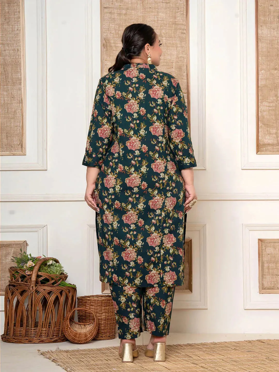 Green Kantha_Work Cotton Plus Size Kurta And Pant With Dupatta Set