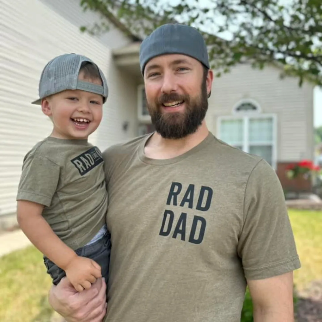 Rad Dad (Pocket Design) - Unisex Tee