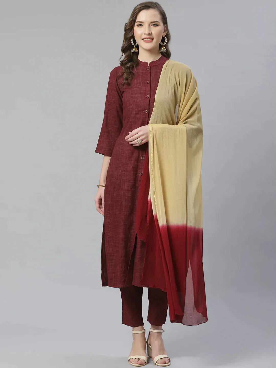 Women Burgundy & Beige Self Checked Kurta With Trousers & Dupatta